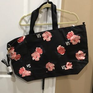 Pretty VICTORIA’S SECRET Bag